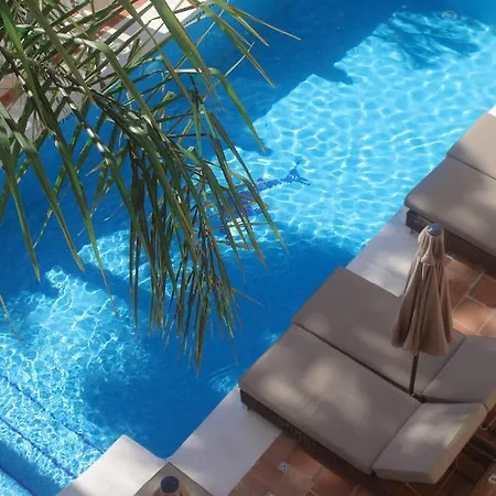 Luxury Tauro فندق مبيت وإفطار لا كالا ذي ميخاس