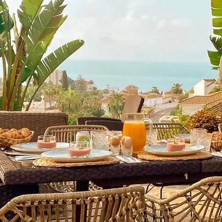 Luxury Tauro * لا كالا ذي ميخاس