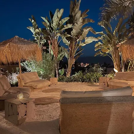 Luxury Tauro فندق مبيت وإفطار لا كالا ذي ميخاس